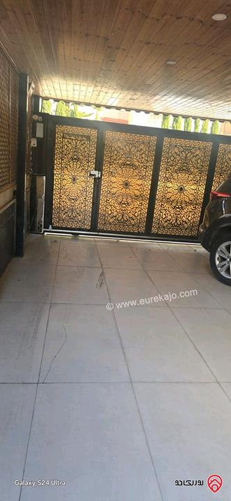 شقة ارضية مساحة 207م داخلي حديقة وتراسات 250م للبيع في عمان - الرابية 