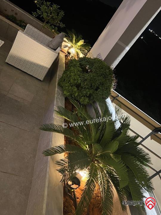 مزرعة مساحة البناء 400م والأرض 5700م للبيع في جرش - المصطبة خلف جامعة فيلادلفيا / تلة الرز 