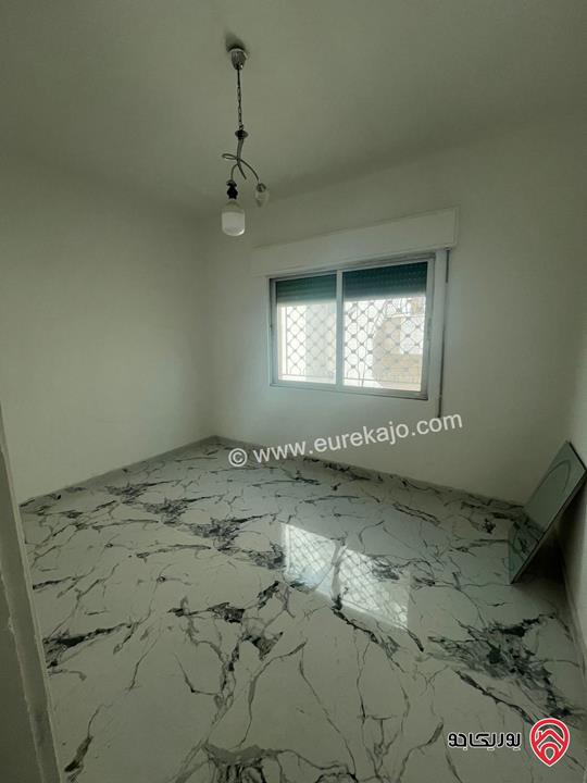 شقة مجددة بالكامل مساحة 139م طابق ثاني للبيع في عمان - ضاحية الاقصى 