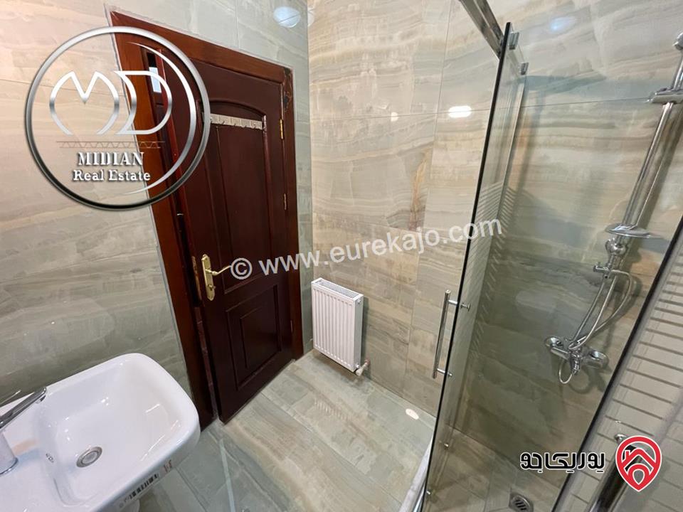 شقة للبيع طابق ثالث في عمان - الجندويل مساحة 160م تشطيبات سوبر ديلوكس اطلالة جميلة بسعر مميز