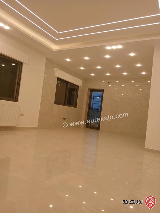 شقة سوبر ديلوكس طابق اول مساحة 181م للبيع في عمان - ابو السوس 