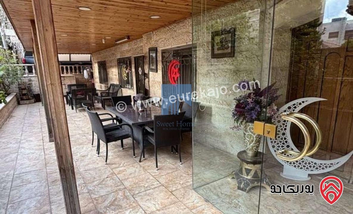 شقة مساحة 180م مع حديقة وترسات 120م للبيع في عمان - خلدا