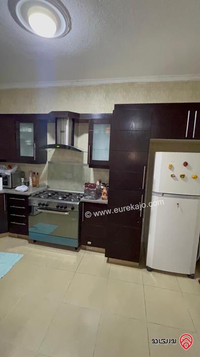 شقة شبه ارضية مساحة 140م مع حديقة خارجية 140م ومدخل خاص للبيع في عمان - ربوة عبدون قريبة من مكافحة المخدرات