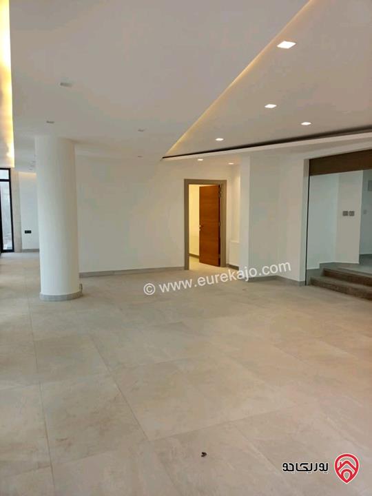 شقة دوبلكس مساحة 300م للايجار في عمان - حي الصحابة