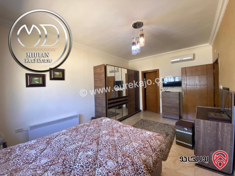 شقة مفروشة للايجار في عمان - ضاحية الامير راشد مساحة 100م طابق اول تشطيبات و فرش فاخر جداً