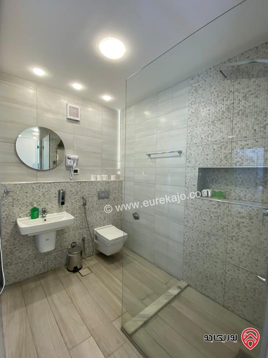 شاليه مفروش و مميز مساحة الأرض 288م والبناء 190م للبيع في البحر الميت