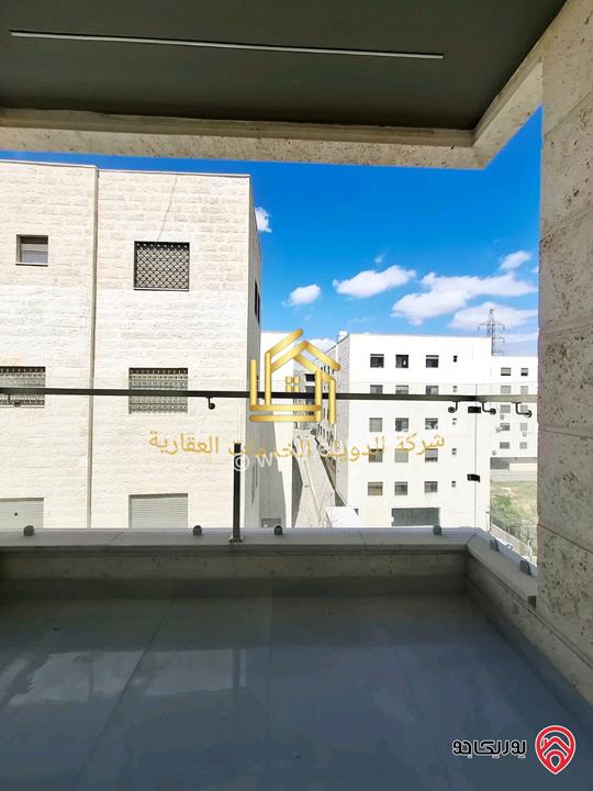 شقة جديدة طابق ثالث مساحة 124م للإيجار في عمان - البنيات 