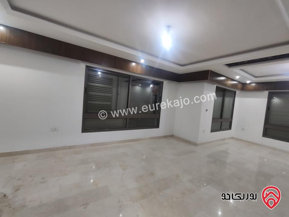 شقق مساحة 250م للبيع في عمان - ام اذينة 