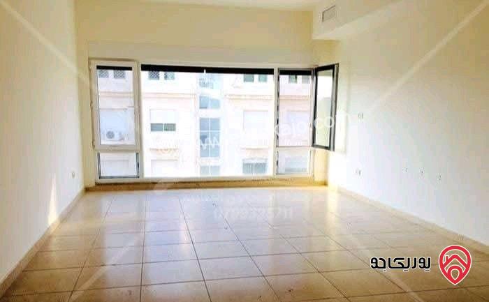 شقة فارغة طابق ثالث مساحة 80م للايجار ديلوكس للعرسان او عائلة صغيرة في عمان - الجاردنز