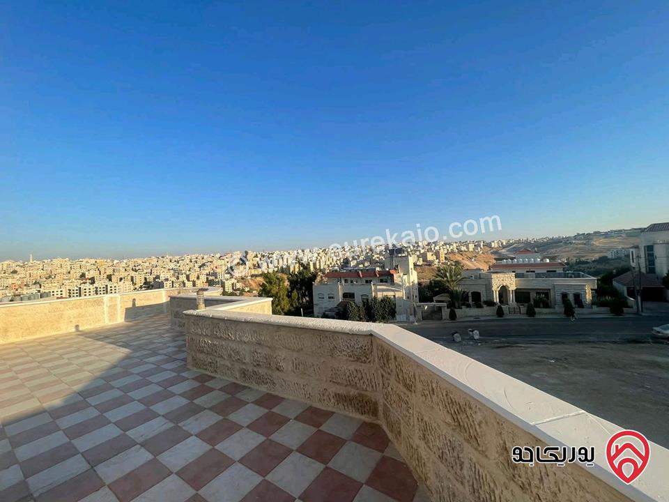 روف فارغ مساحة 200م داخلي و 400م خارجي للايجار في عمان - عبدون 