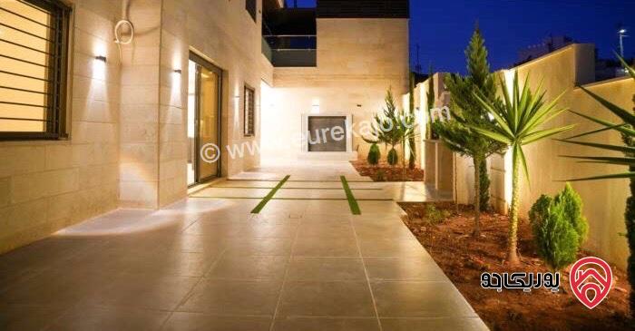 شقة شبه ارضي فاخرة مساحة 210م داخلي و 150م خارجي للايجار في عمان - طريق المطار 