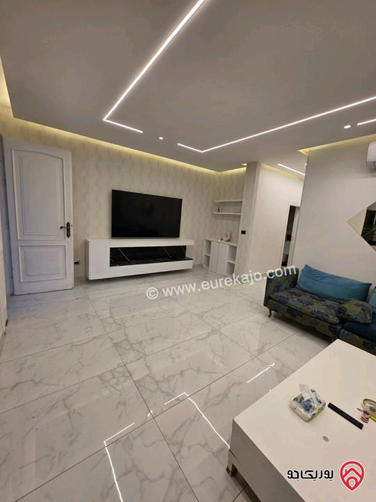 شقة أرضية مساحة 100م للإيجار مفروشة في عمان - أم السماق