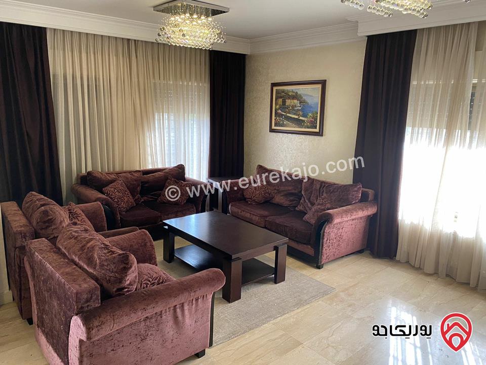 شقة طابقية مفروشة مساحة 275م للإيجار أو للبيع في عمان - دير غبار