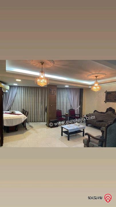 شقة طابق أرضي معلق مساحة 140م للبيع في عمان - ماركا