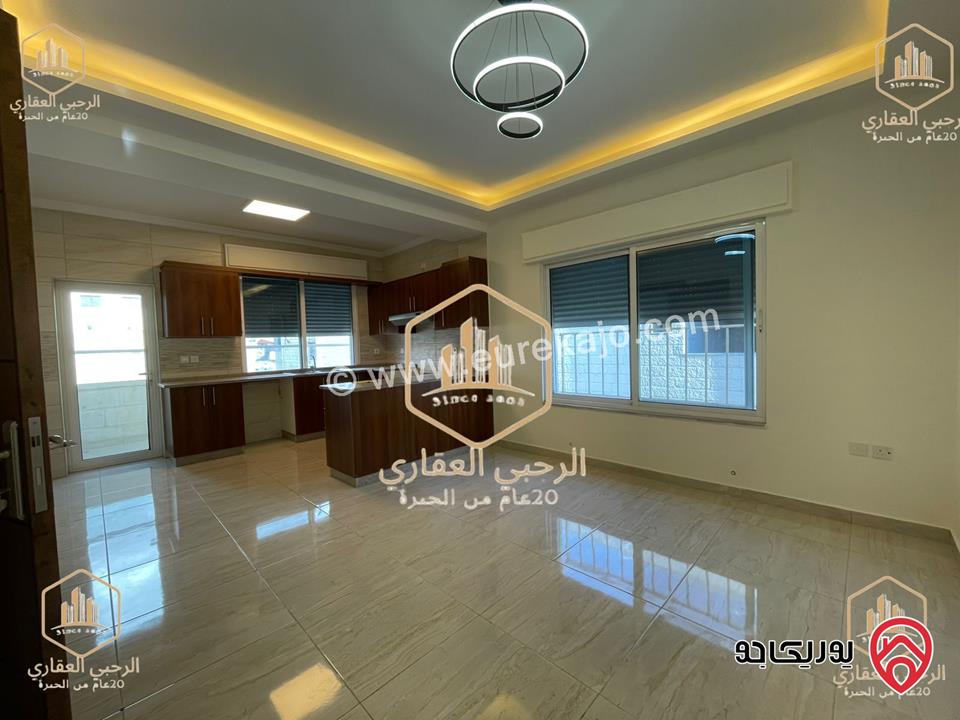 شقة ديلوكس طابق ثالث مساحة 140م للايجار في عمان - الجاردنز 