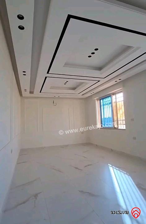 شقة سوبر ديلوكس طابق ثالث مساحة 175متر للايجار في عمان - شفا بدران 