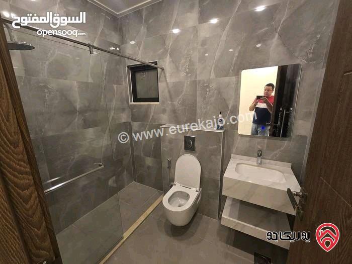 شقة فارغة مساحة 150م طابق أول للايجار سوبر ديلوكس شبه لم تسكن في عمان - الشميساني