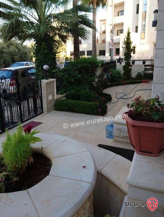 فيلا مساحة 770م على أرض 900م للبيع في عمان - الجبيهة
