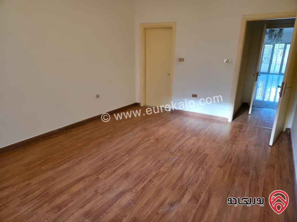 شقة مساحة 173م طابق أول للايجار في عمان - ام السماق 