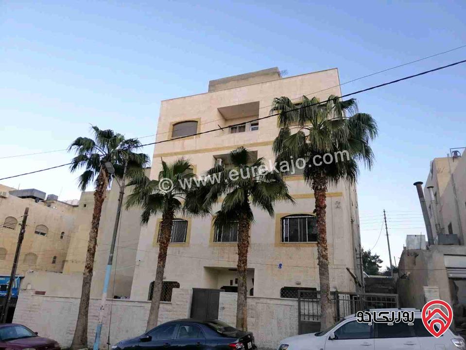 شقة مساحة 119م طابق أول للبيع في جبل المنارة بجانب مخبز النوش