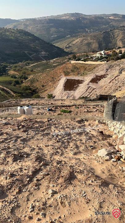 ارض استثمارية ذات اطلالة خلابة على الغرب مساحة 5 دونم للبيع في ماحص حوض ام الخال