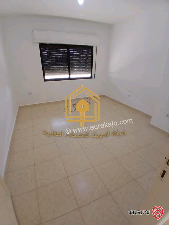 شقة فارغة طابق ثانى مساحة 100م للإيجار في عمان - ضاحية الرشيد 