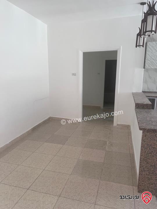 شقة مساحة 120م داخلي و 40م خارجي للإيجار في عمان - البيادر