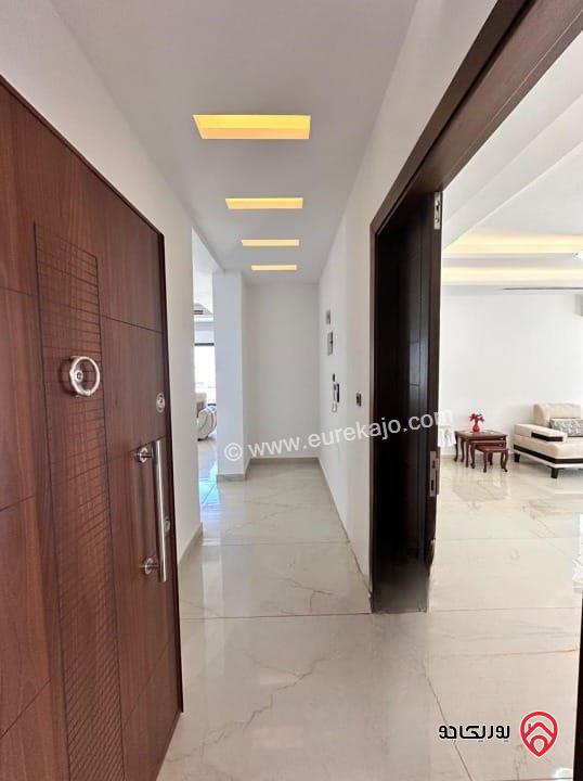 شقة سوبر ديلوكس طابق ثاني مساحة 236م للبيع في عمان – أم أذينة الغربي