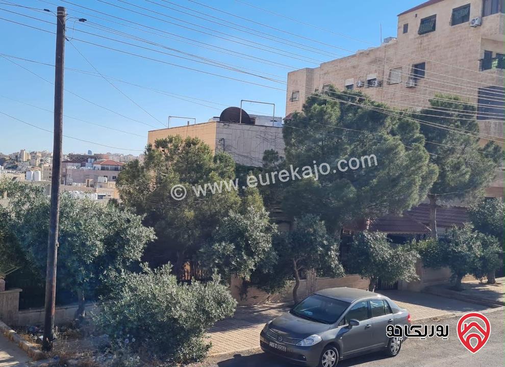بيت مستقل مساحة 400م على أرض 1 دونم و 79م للبيع في عمان - طبربور