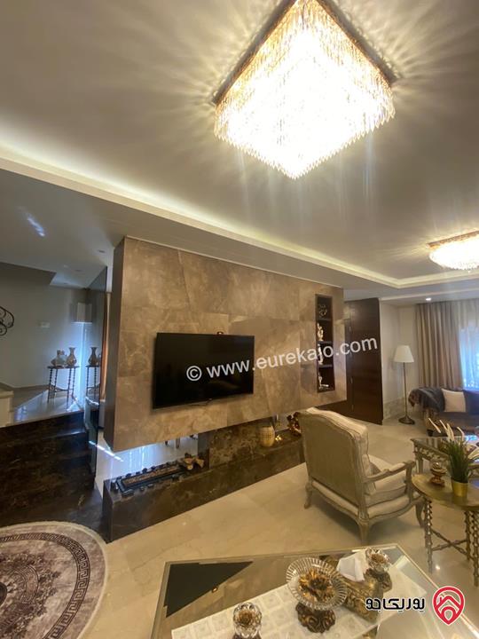 فيلا مساحة 320م على أرض 360م للبيع في عمان - منطقة عرجان