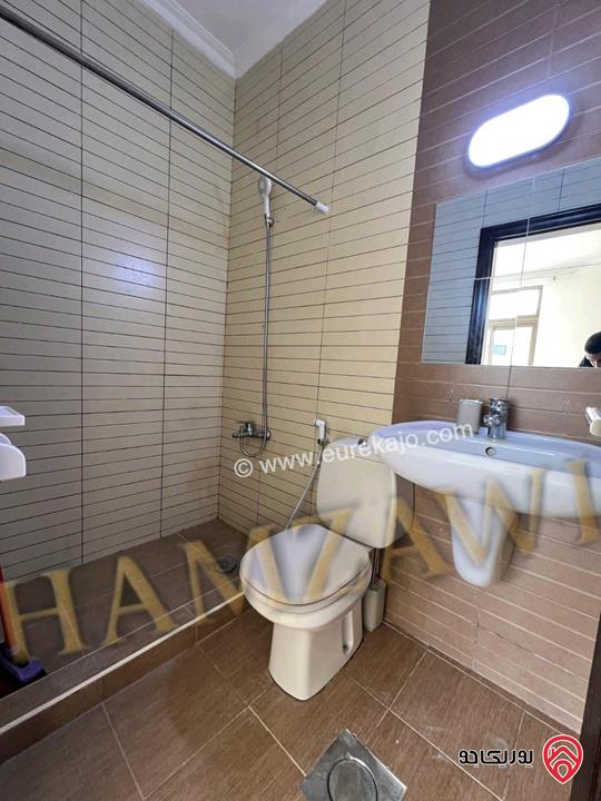 شقة طابق ثاني مساحة 95م للايجار في عمان - حي الصاحبة