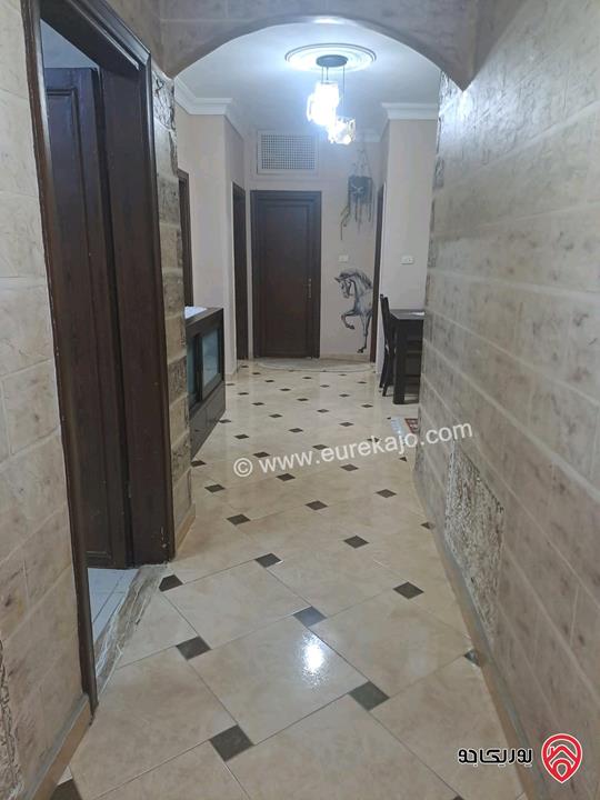 شقة طابق ثاني مساحة 130م للبيع في عمان - ضاحية الاستقلال