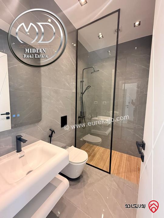 شقق للبيع في عمان - ضاحية النخيل مساحات 250م 4 نوم تشطيبات و ديكورات عصرية فاخرة جديدة لم تسكن