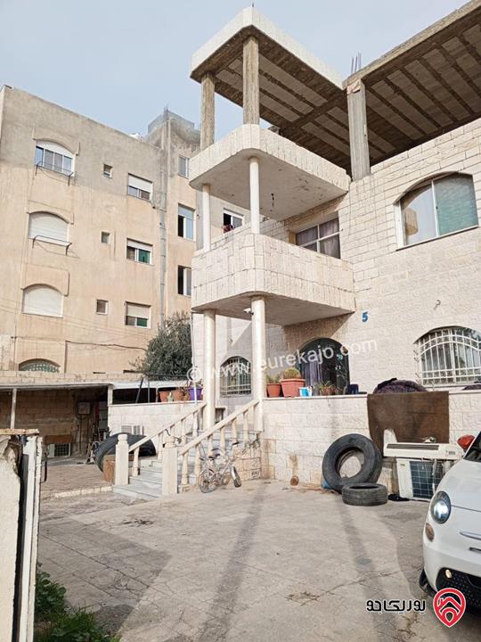 منزل مساحة الأرض 533م  مساحة البناء200م للبيع في عمان - منطقة الجويدة