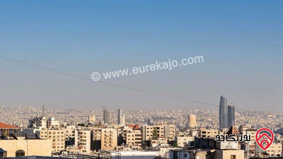 فيلا متلاصقة مساحة 930م على أرض 420م للبيع في عمان - ضاحية الرشيد 