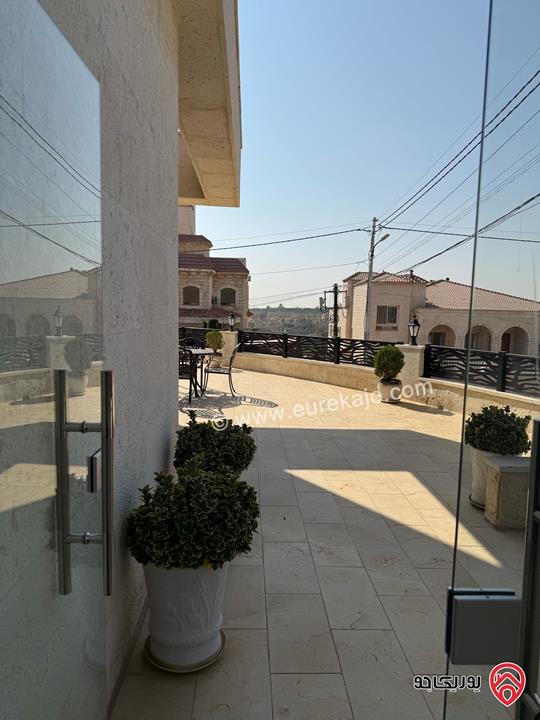 فيلا متلاصقة مساحة 380م على أرض 350م للبيع في عمان - خلدا