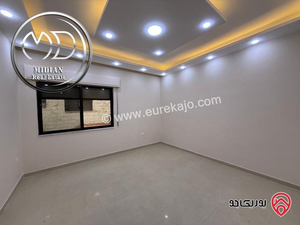 شقة فارغة للايجار في عمان - ضاحية الامير راشد مساحة 300م 4 نوم طابق اول تشطيبات و ديكورات فاخرة