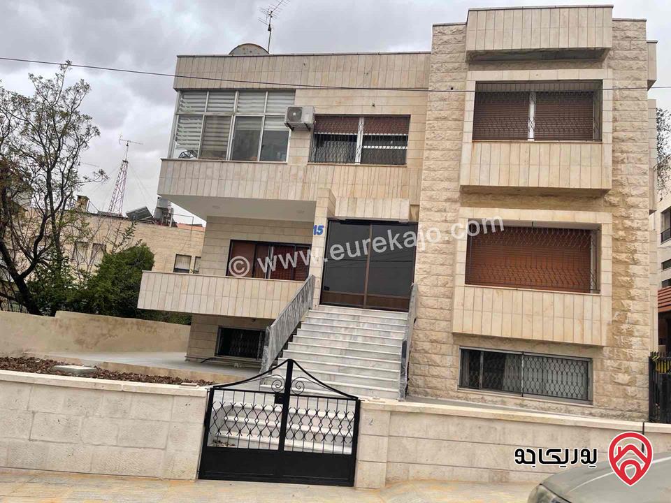 شقة طابقية مساحة 270م للإيجار في عمان - أم السماق