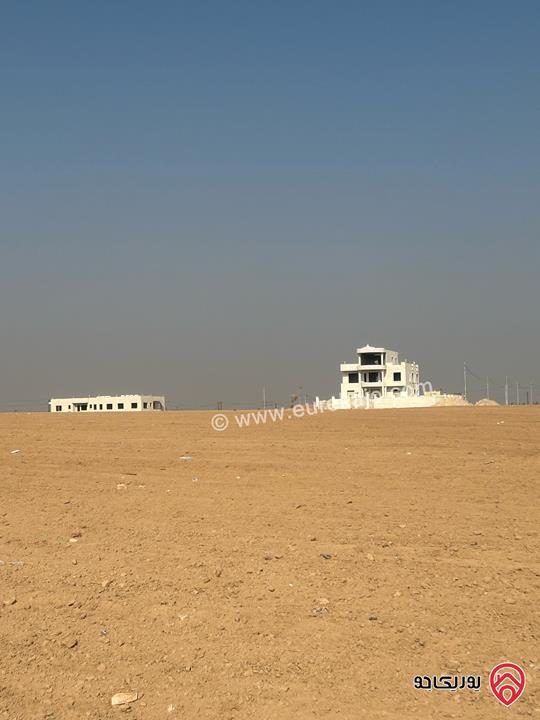 قطعة ارض مساحة 432م للبيع في عمان - الجيزة حوض الحجرة 