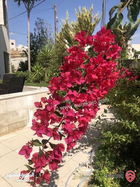 فيلا مساحة الأرض 570م والبناء 913م للبيع في عمان - ضاحية الرشيد 