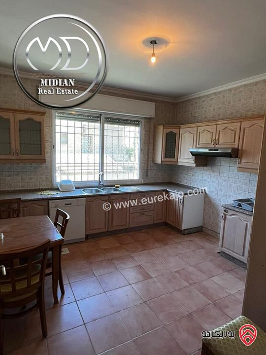 شقة ارضية فارغة للايجار في عمان - دير غبار مساحة 200م مع ترس و حديقة 60م سوبر ديلوكس بسعر مميز