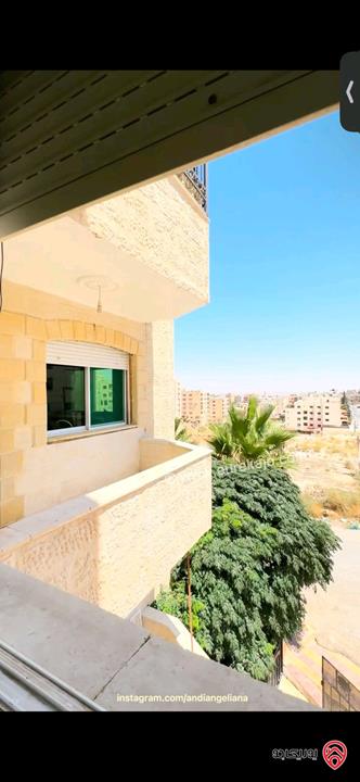 شقة طابق أول مساحة 145م للبيع في الزرقاء - جبل المغير
