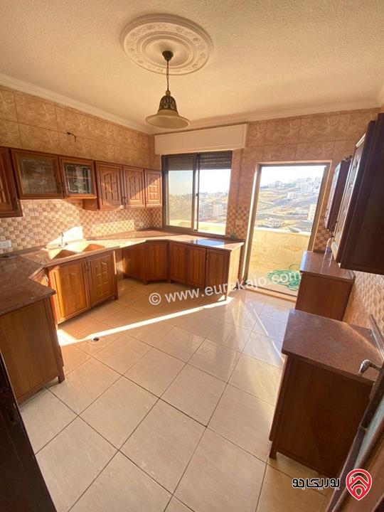 شقة طابق ثالث مساحة 156م للايجار في عمان - البيادر 