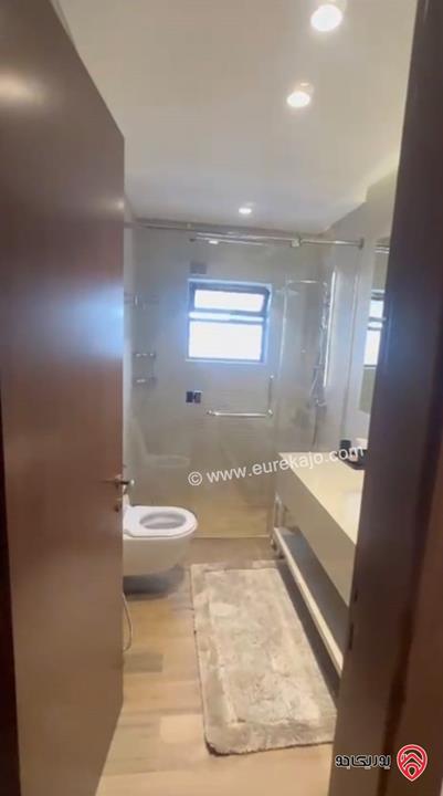 شقة فاخرة مفروشة مساحة 300م للايجار في عمان - ام اذينة