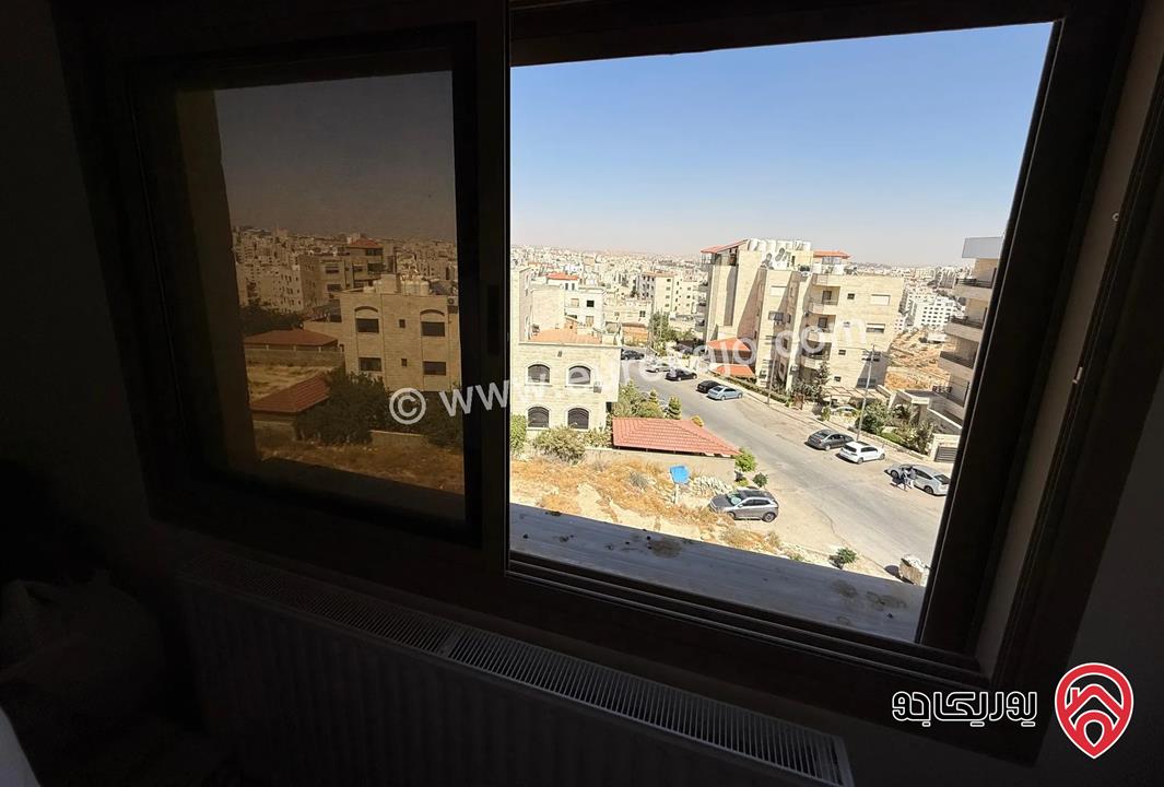 شقة فاخرة مساحة 170 متر طابق ثالث للبيع في عمان - الجبيهة