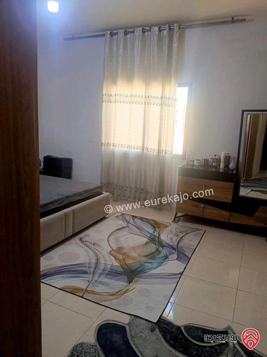 شقة مساحة 117م طابق ثالث للبيع في عمان - عين الباشا 