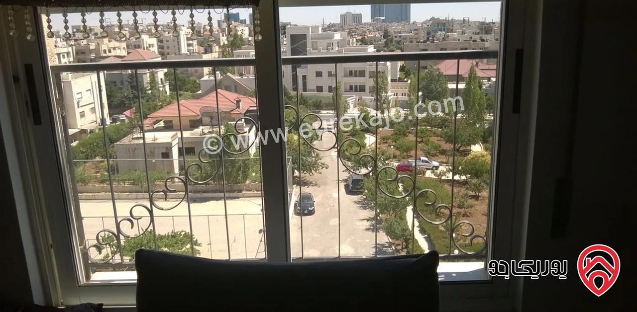 شقة طابق ثاني مساحة 135م مفروشة للايجار في عمان - الرابية