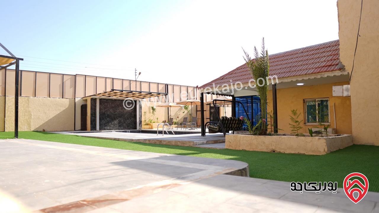 شاليه على مساحة 1 دونم مع مسبح كبير ومسبح للاطفال للبيع في البحر الميت - الشونة الجنوبية