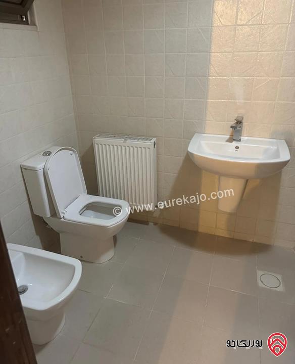 شقة سوبر ديلوكس مساحة 164م داخلي و 120م خارجي للبيع في عمان - حي الصحابة