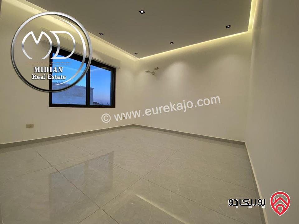 شقق جديدة للبيع في عمان - ام اذينة مساحات 140م & 165م تشطيبات و ديكورات عصرية فاخرة اطلالة جميلة
